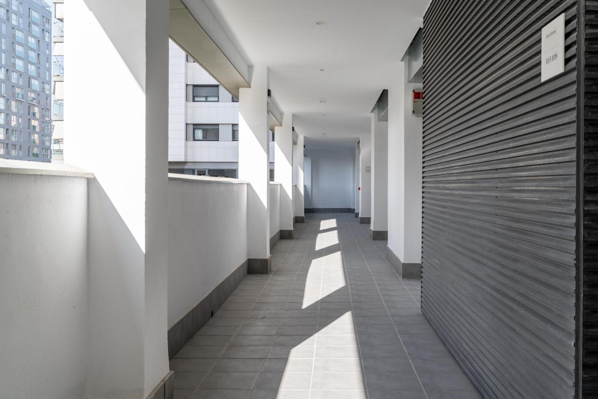 Limehome Valencia Carrer D'Antonio Ferrandis 外观 照片
