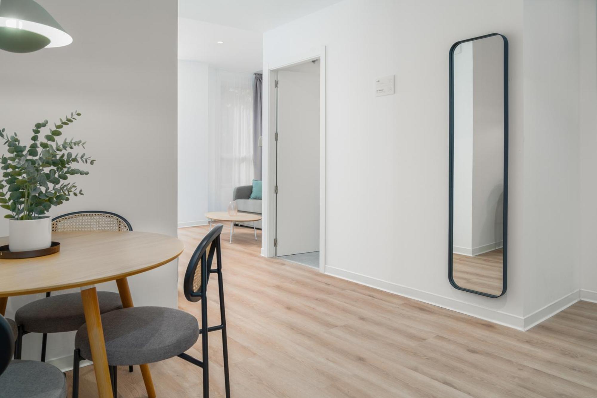 Limehome Valencia Carrer D'Antonio Ferrandis 外观 照片