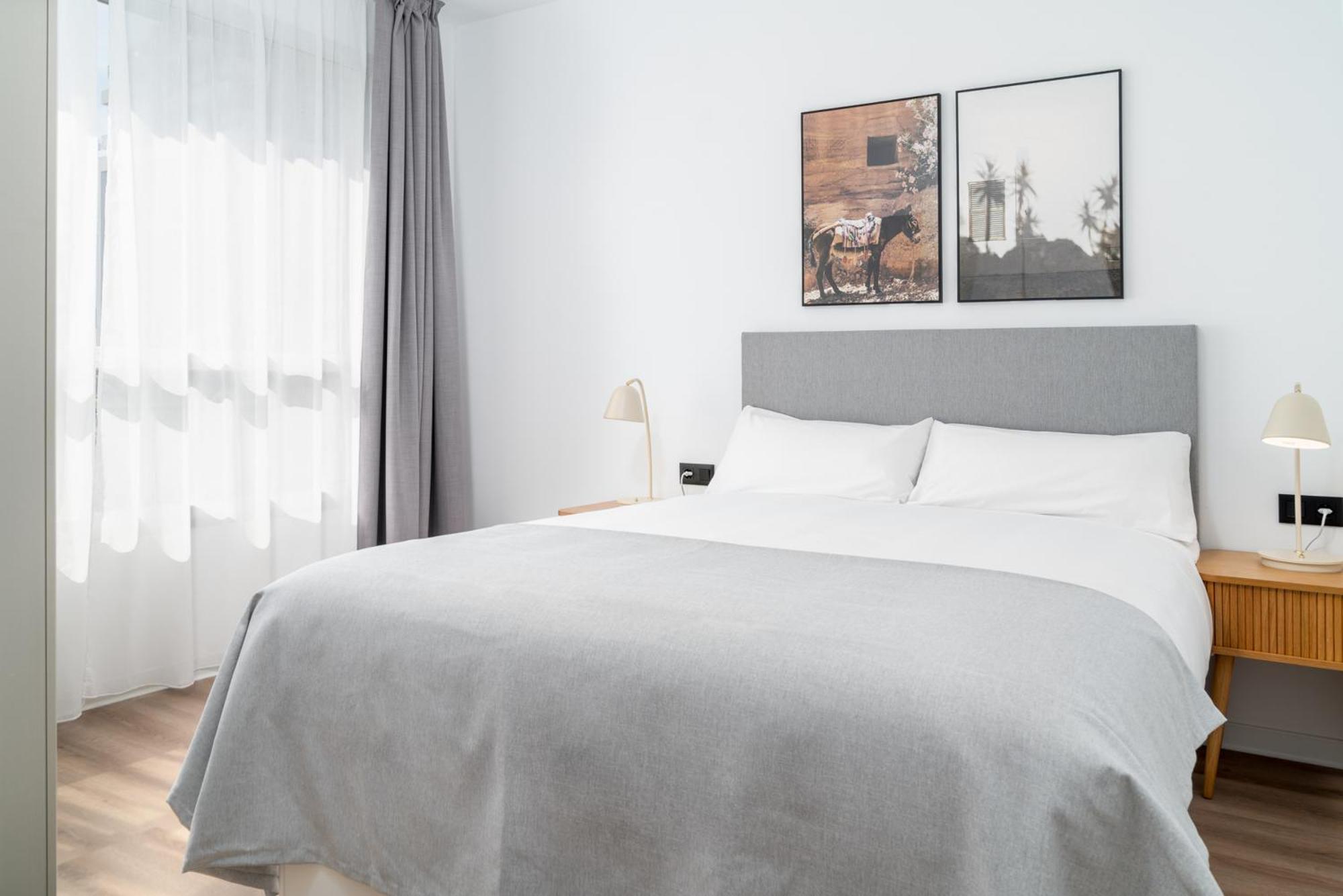 Limehome Valencia Carrer D'Antonio Ferrandis 外观 照片