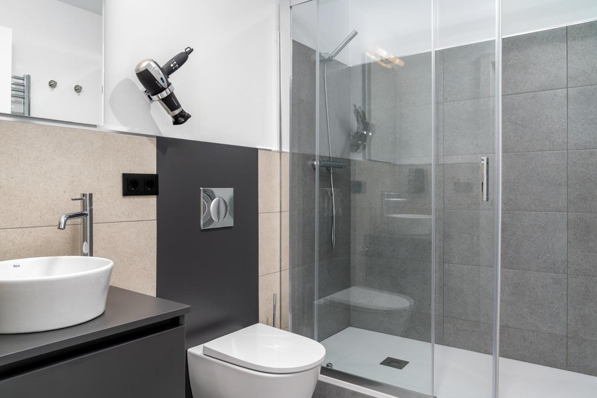Limehome Valencia Carrer D'Antonio Ferrandis 外观 照片