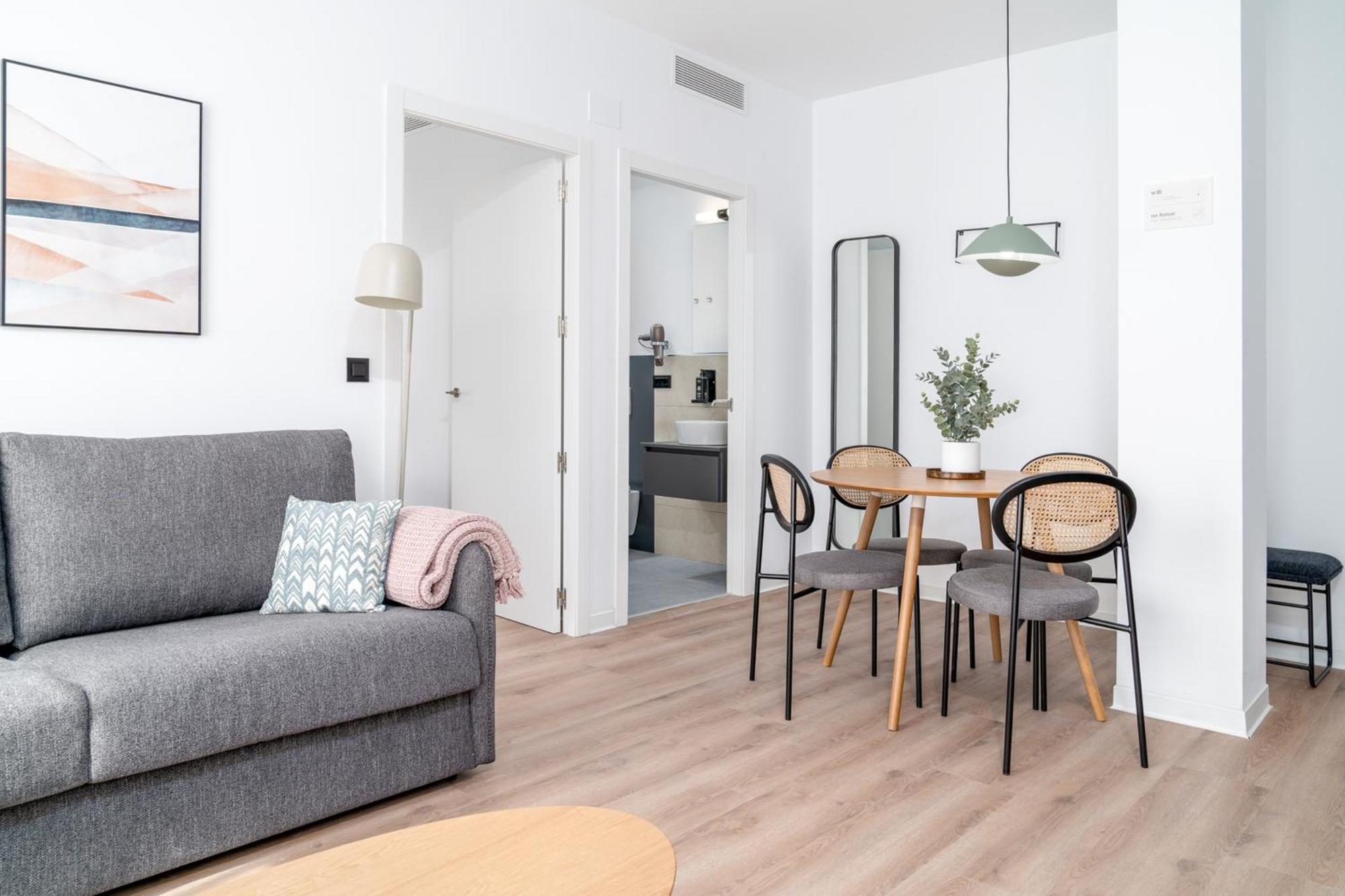 Limehome Valencia Carrer D'Antonio Ferrandis 外观 照片