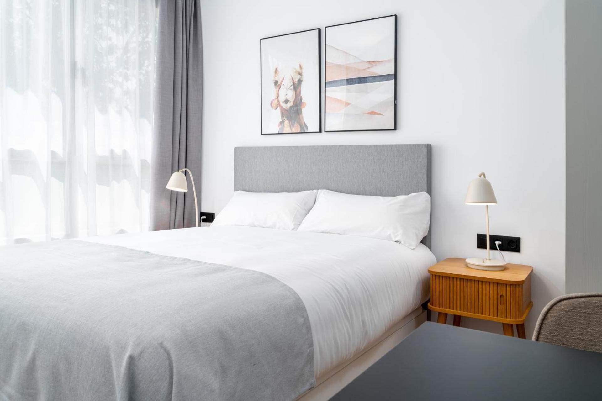 Limehome Valencia Carrer D'Antonio Ferrandis 外观 照片